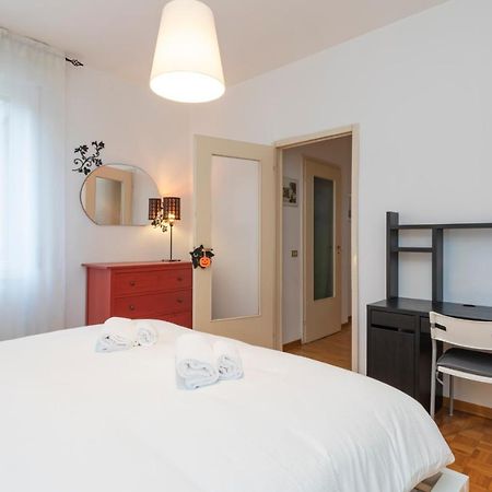 Mimmi Apartment Zurigo 12 Milan Bagian luar foto